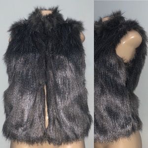 Faux fur vest brownish greyish color